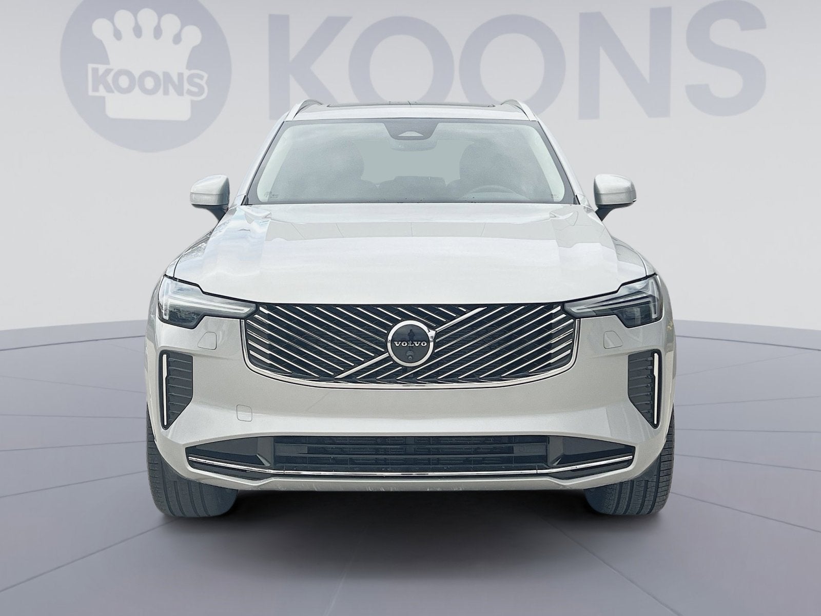 2025 Volvo XC90 B6 Plus 7-Seater