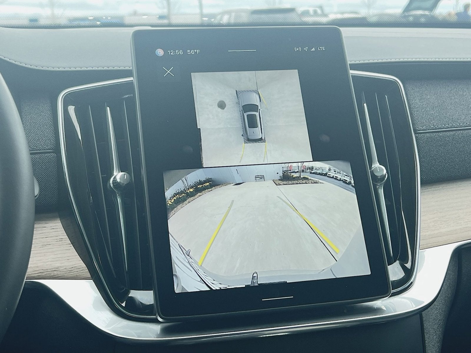 2025 Volvo XC90 B6 Plus 7-Seater