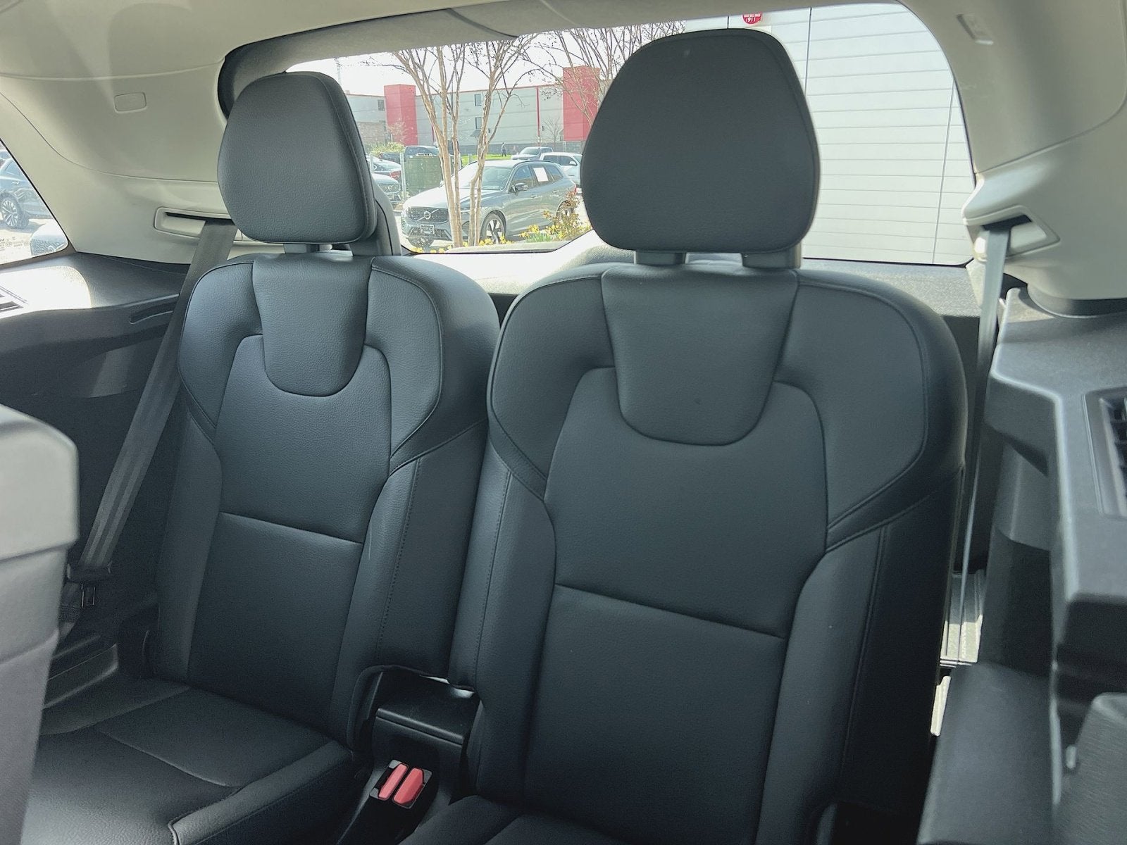 2024 Volvo XC90 B6 Plus Bright Theme