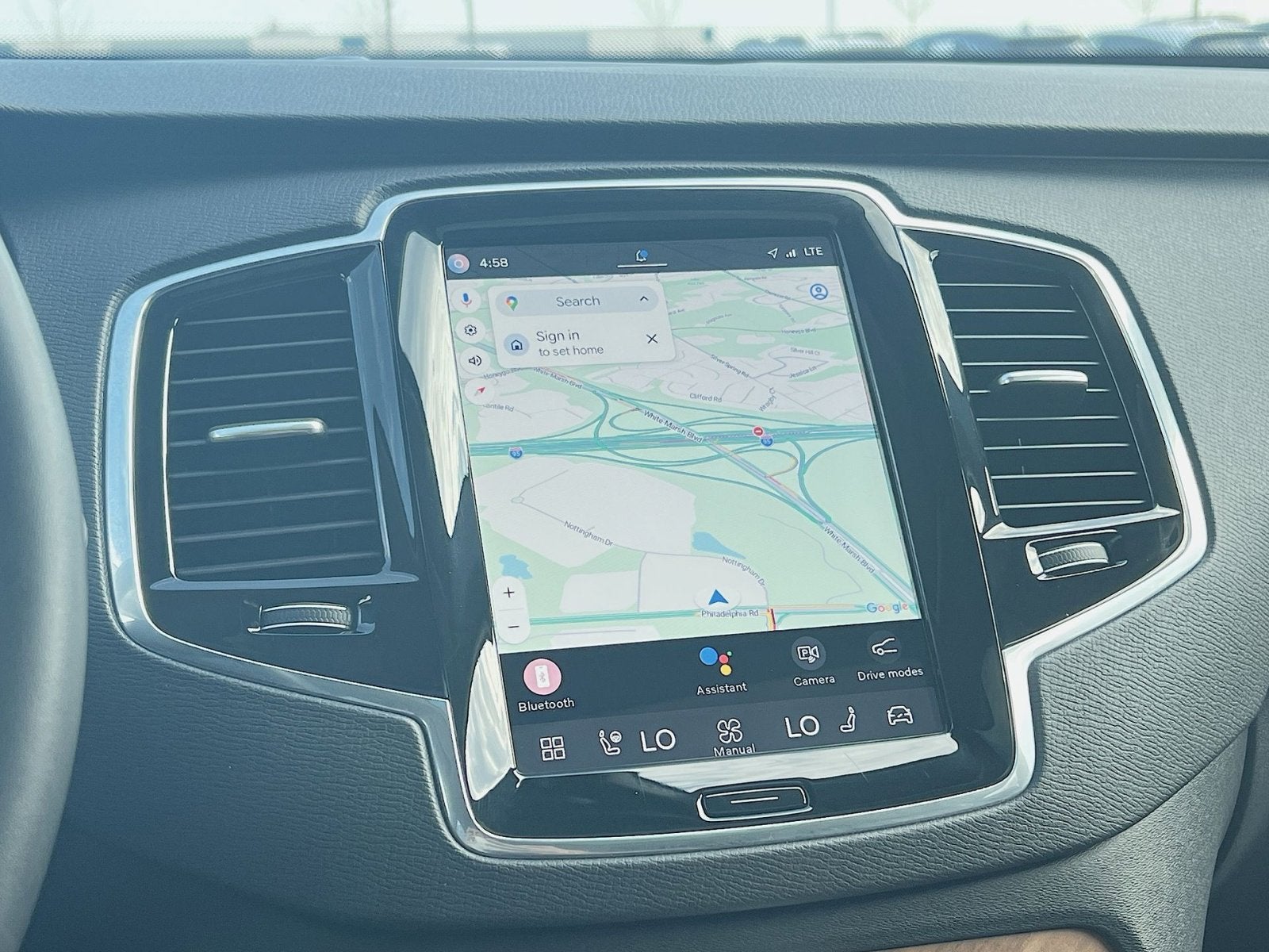 2025 Volvo XC90 B6 Plus 7-Seater