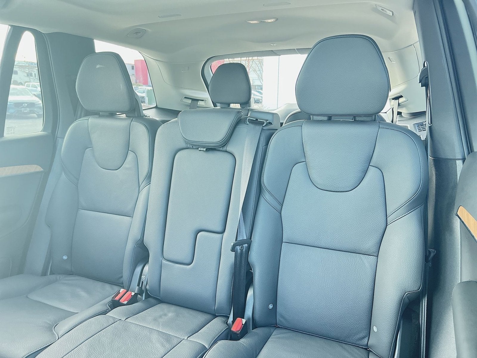 2025 Volvo XC90 B6 Plus 7-Seater