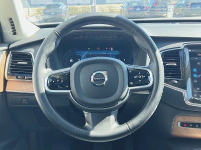 2025 Volvo XC90 B6 Plus 7-Seater