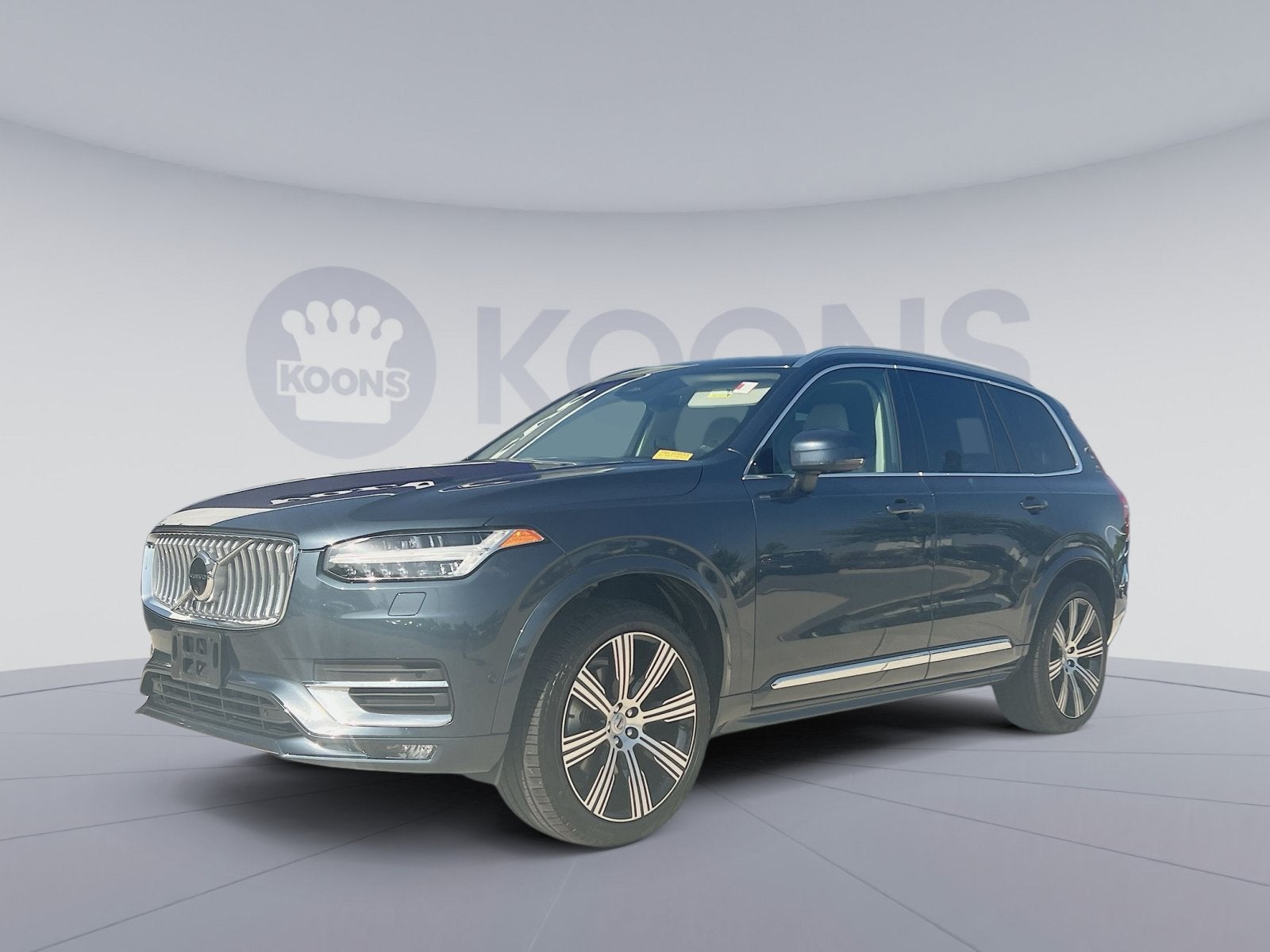 2024 Volvo XC90 B6 Plus Bright Theme