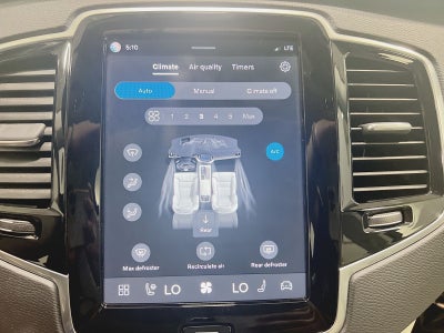 2024 Volvo XC90 B6 Plus Bright Theme