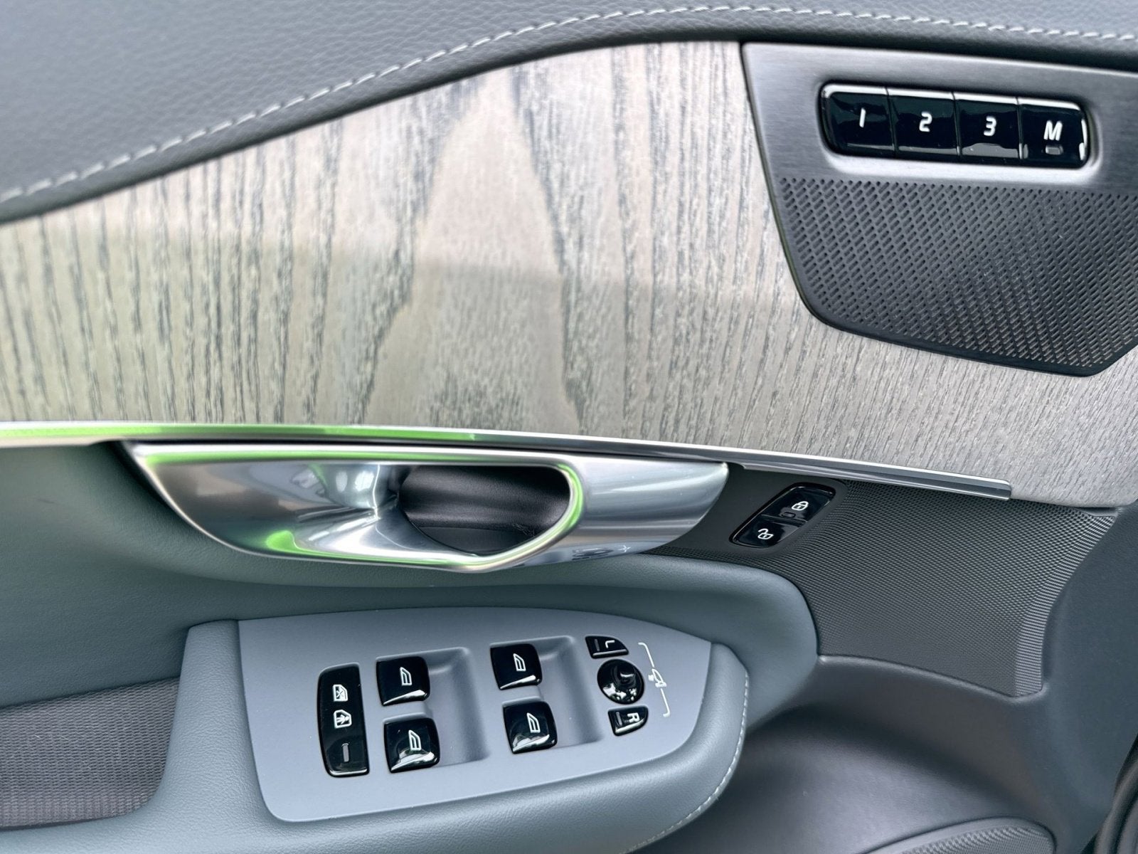 2024 Volvo XC90 Ultimate