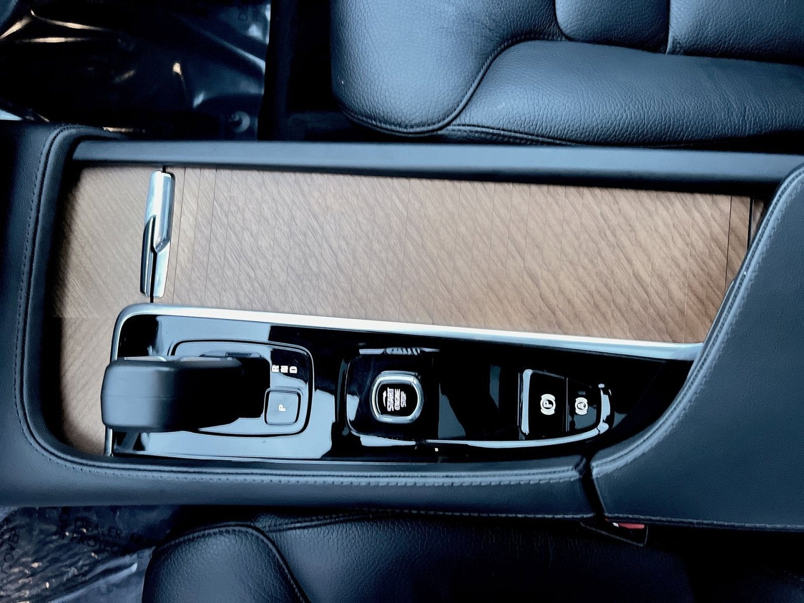 2023 Volvo XC90 B6 Plus 7-Seater