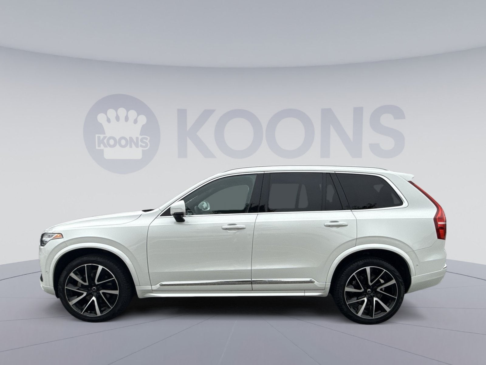 2023 Volvo XC90 B6 Plus 7-Seater