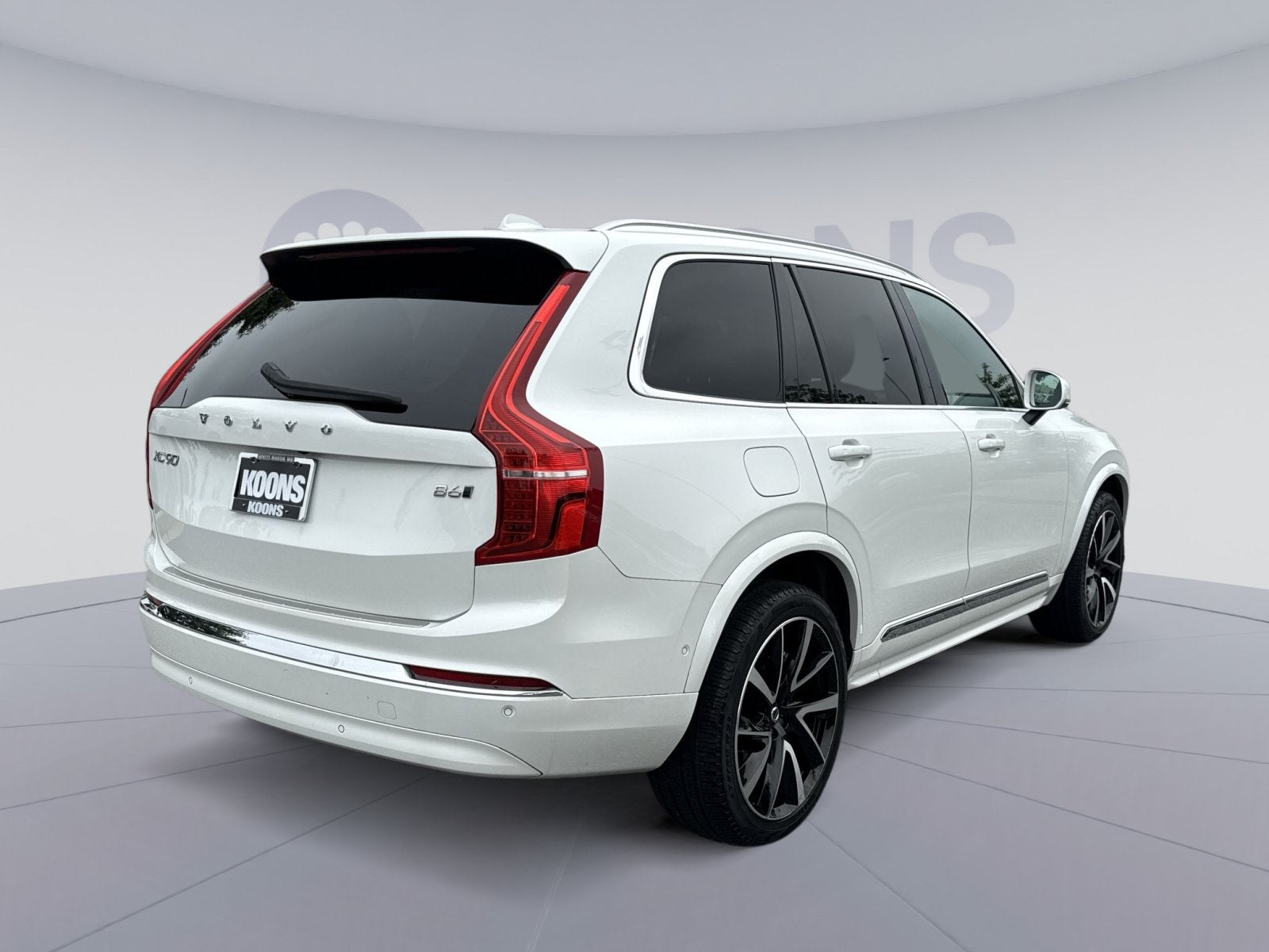 2023 Volvo XC90 B6 Plus 7-Seater