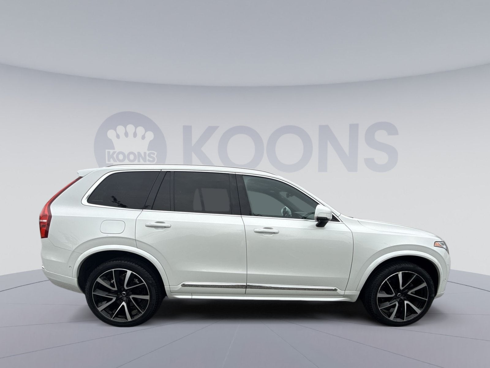 2023 Volvo XC90 B6 Plus 7-Seater