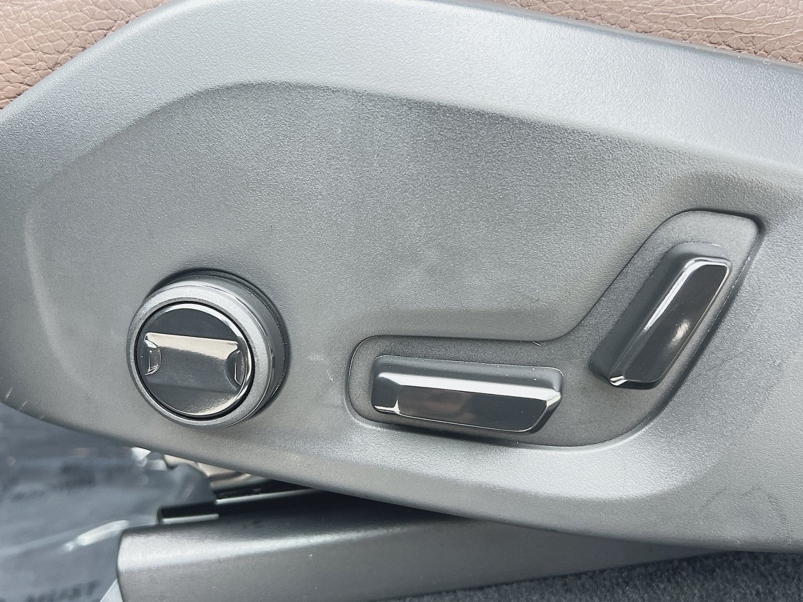 2023 Volvo XC90 B6 Plus 7-Seater