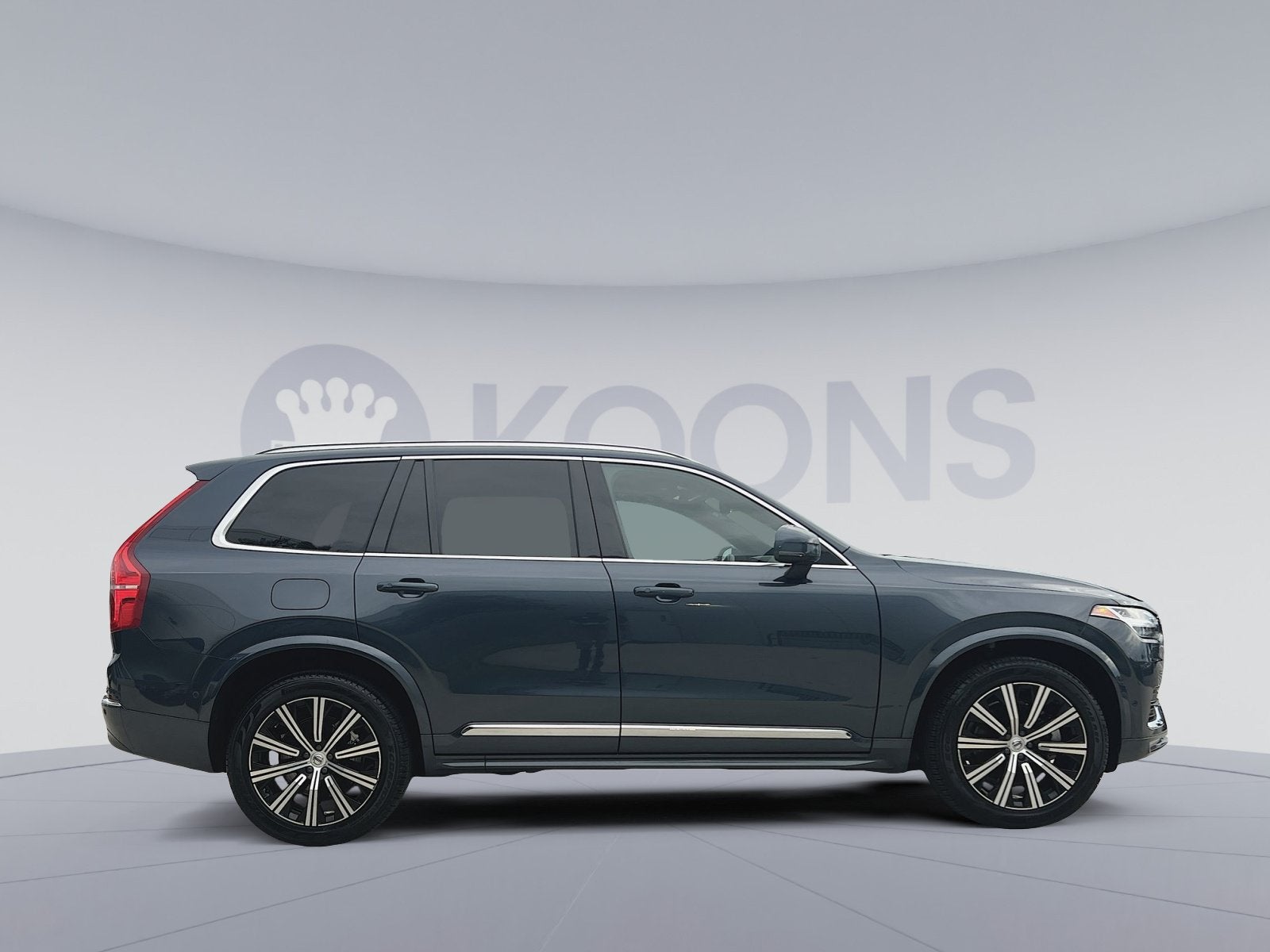 2023 Volvo XC90 B6 Plus 7-Seater