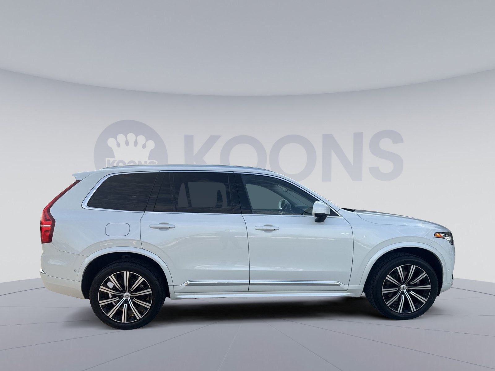 2023 Volvo XC90 B6 Plus 7-Seater