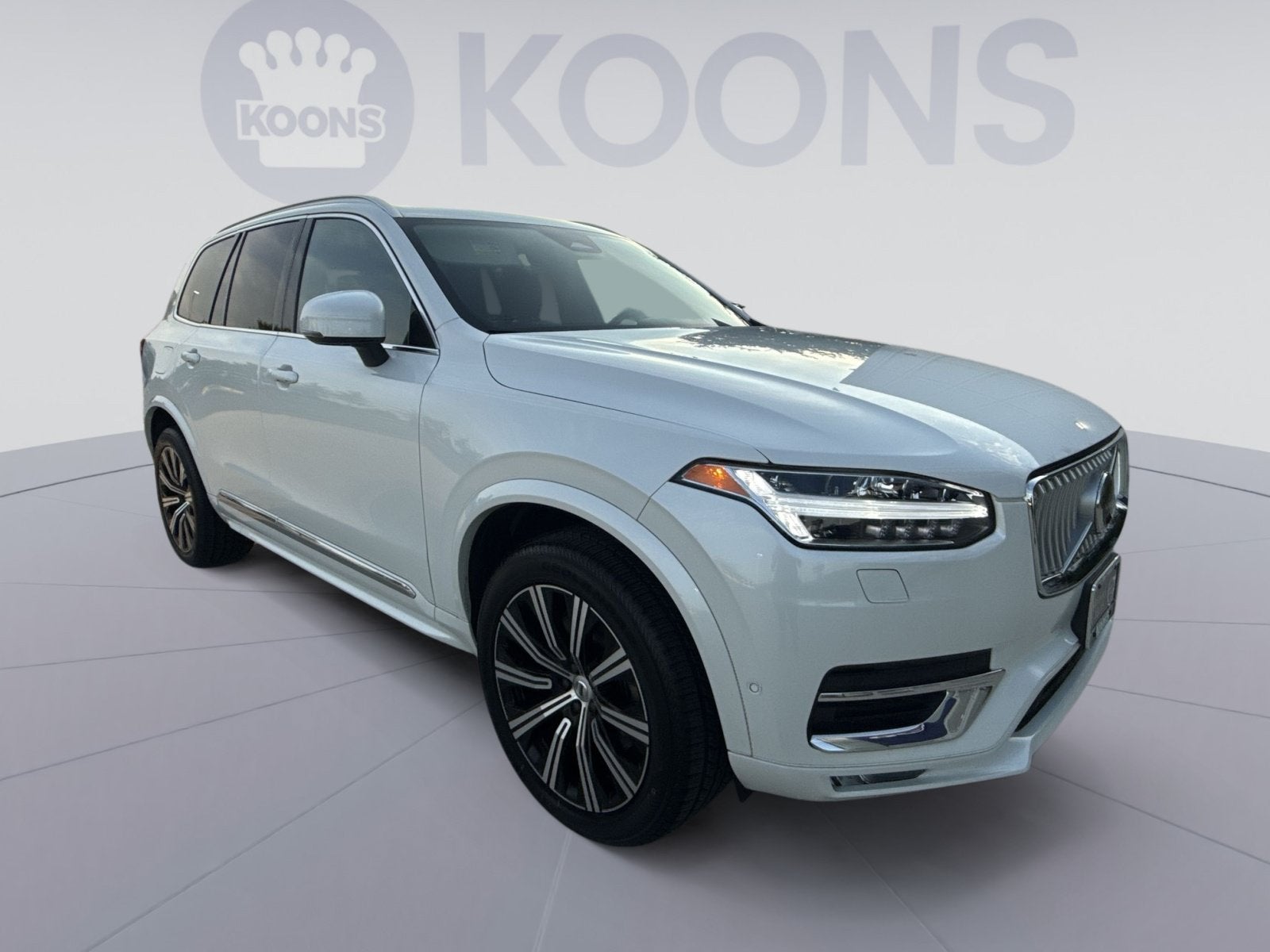 2023 Volvo XC90 B6 Plus 7-Seater
