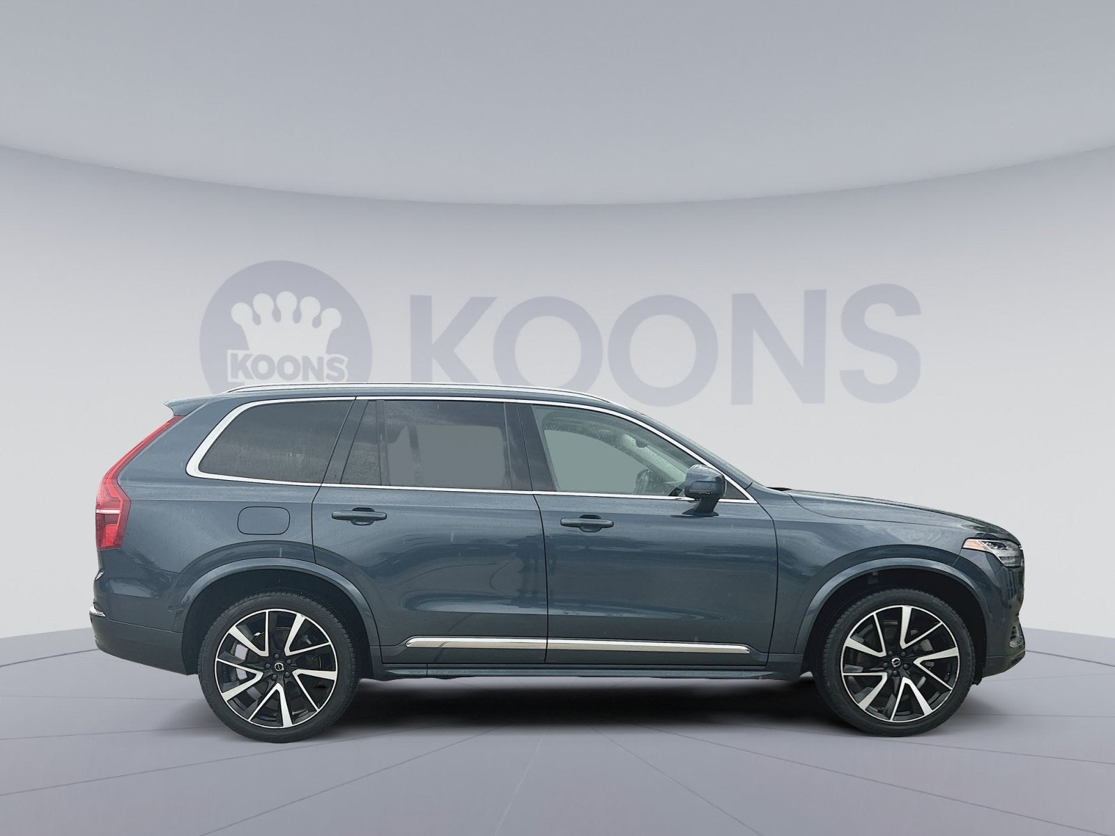 2023 Volvo XC90 B6 Plus 7-Seater