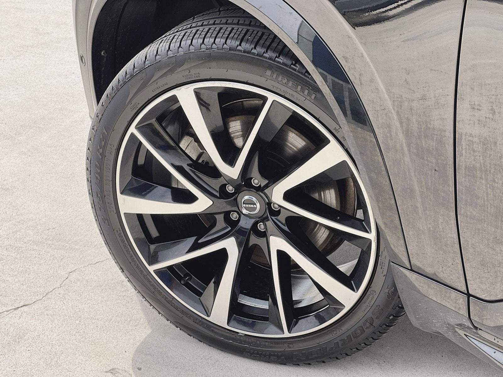 2023 Volvo XC90 B6 Plus 7-Seater