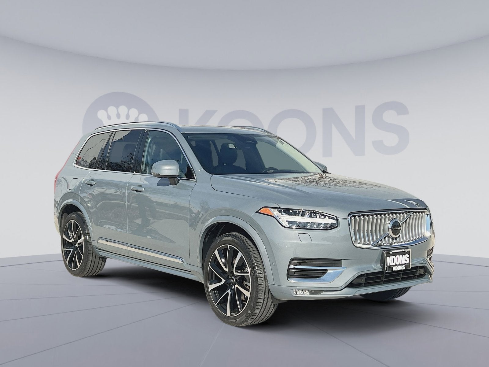 2023 Volvo XC90 B6 Plus 7-Seater
