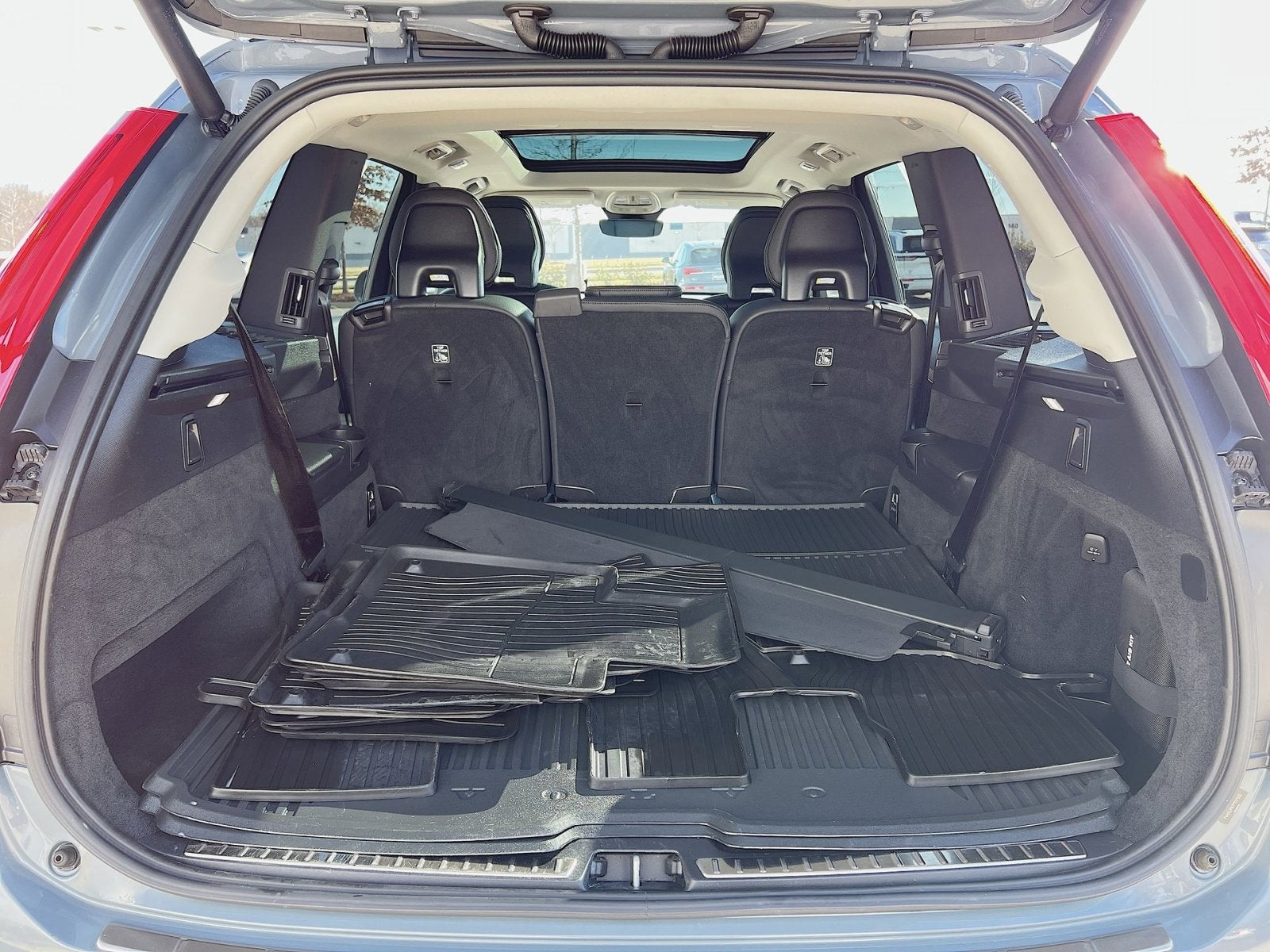 2023 Volvo XC90 B6 Plus 7-Seater