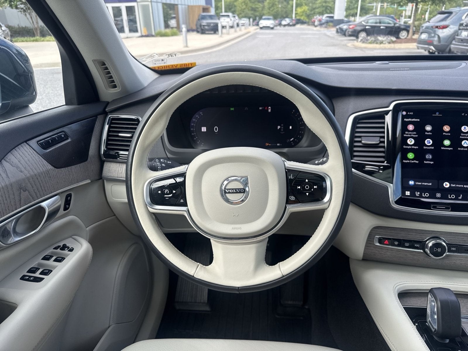 2023 Volvo XC90 B6 Plus 7-Seater