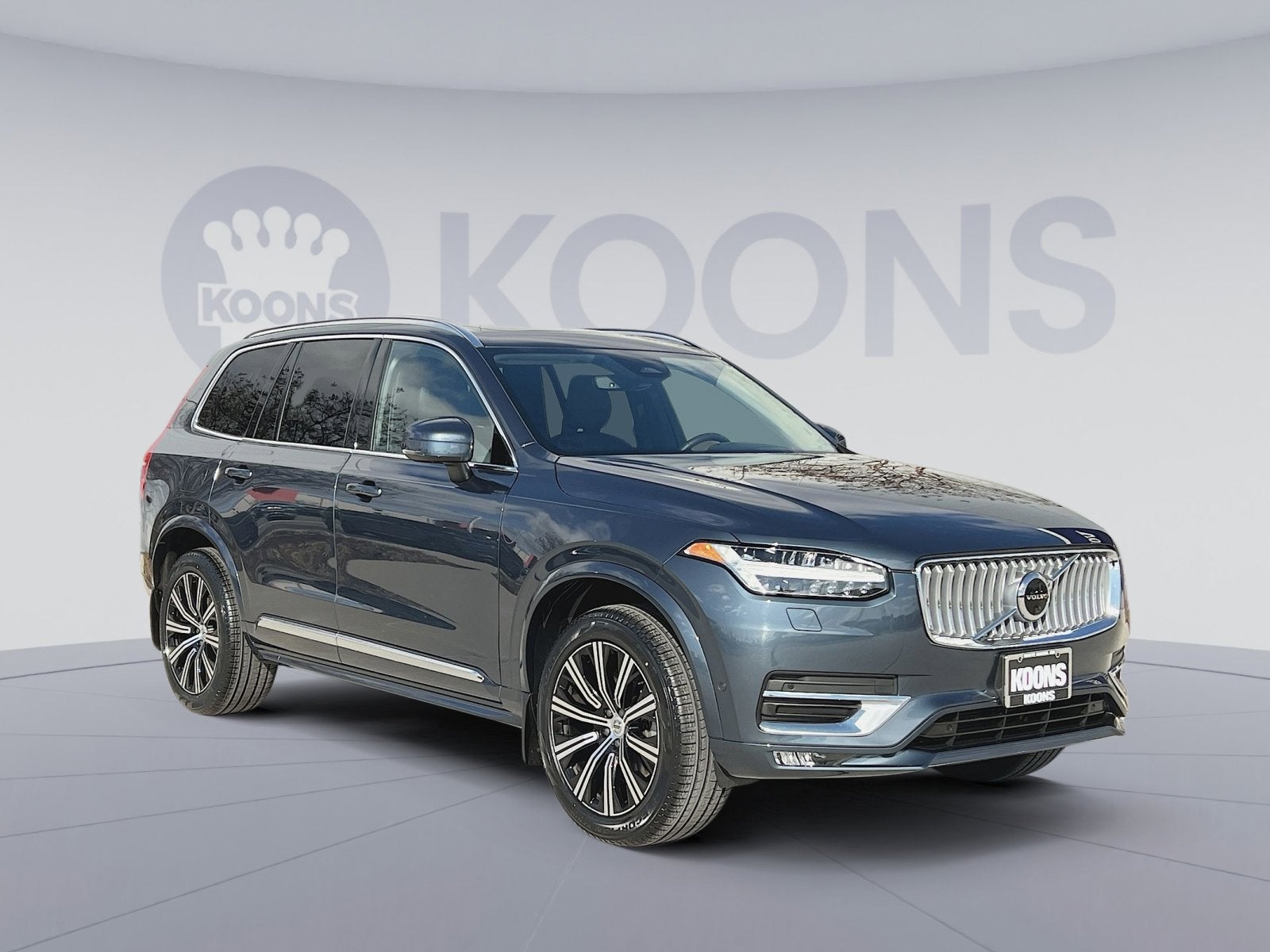 2023 Volvo XC90 B6 Plus 7-Seater