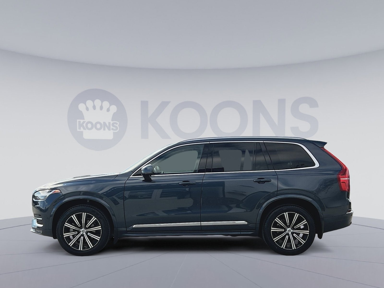 2023 Volvo XC90 B6 Plus 7-Seater