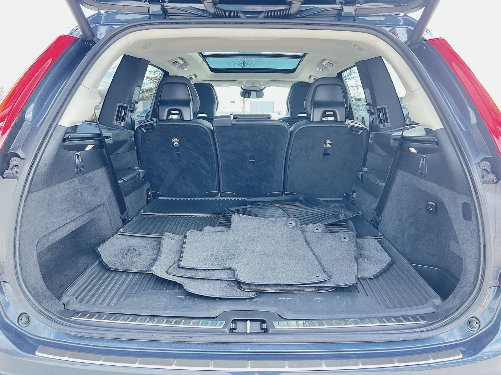 2023 Volvo XC90 B6 Plus 7-Seater