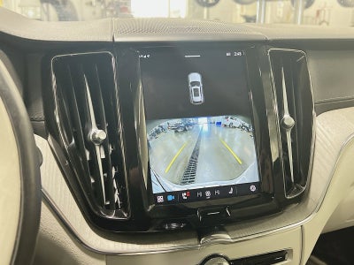 2023 Volvo XC60 B6 Ultimate Bright Theme
