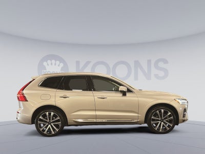 2023 Volvo XC60 B6 Ultimate Bright Theme
