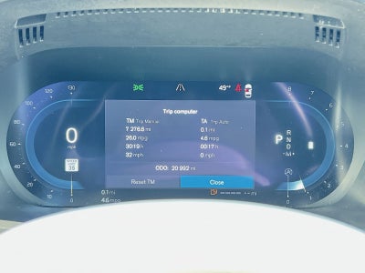 2023 Volvo XC60 B6 Ultimate Bright Theme