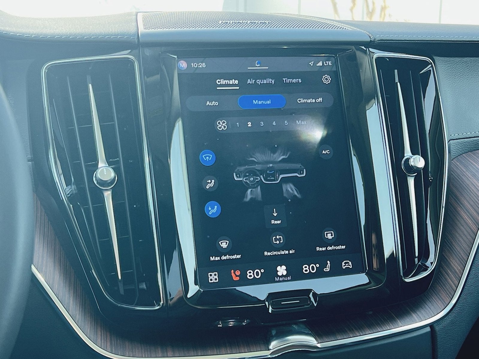 2023 Volvo XC60 B6 Ultimate Bright Theme