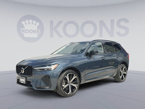 2023 Volvo XC60 B6 Ultimate Dark Theme