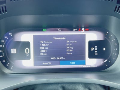 2023 Volvo XC60 B6 Ultimate Dark Theme