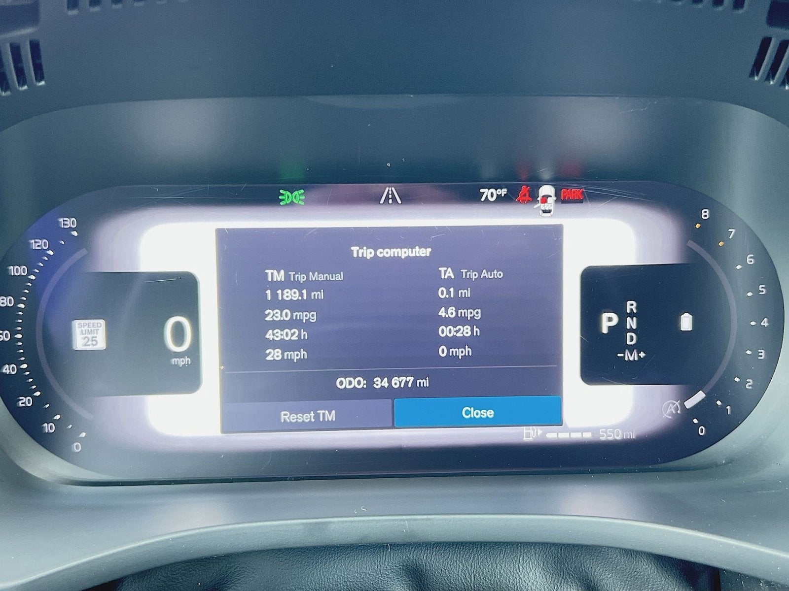 2023 Volvo XC60 B6 Ultimate Dark Theme