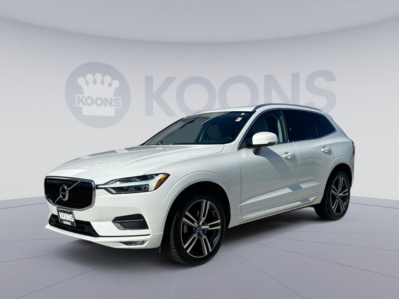 2021 Volvo XC60 T5 Momentum