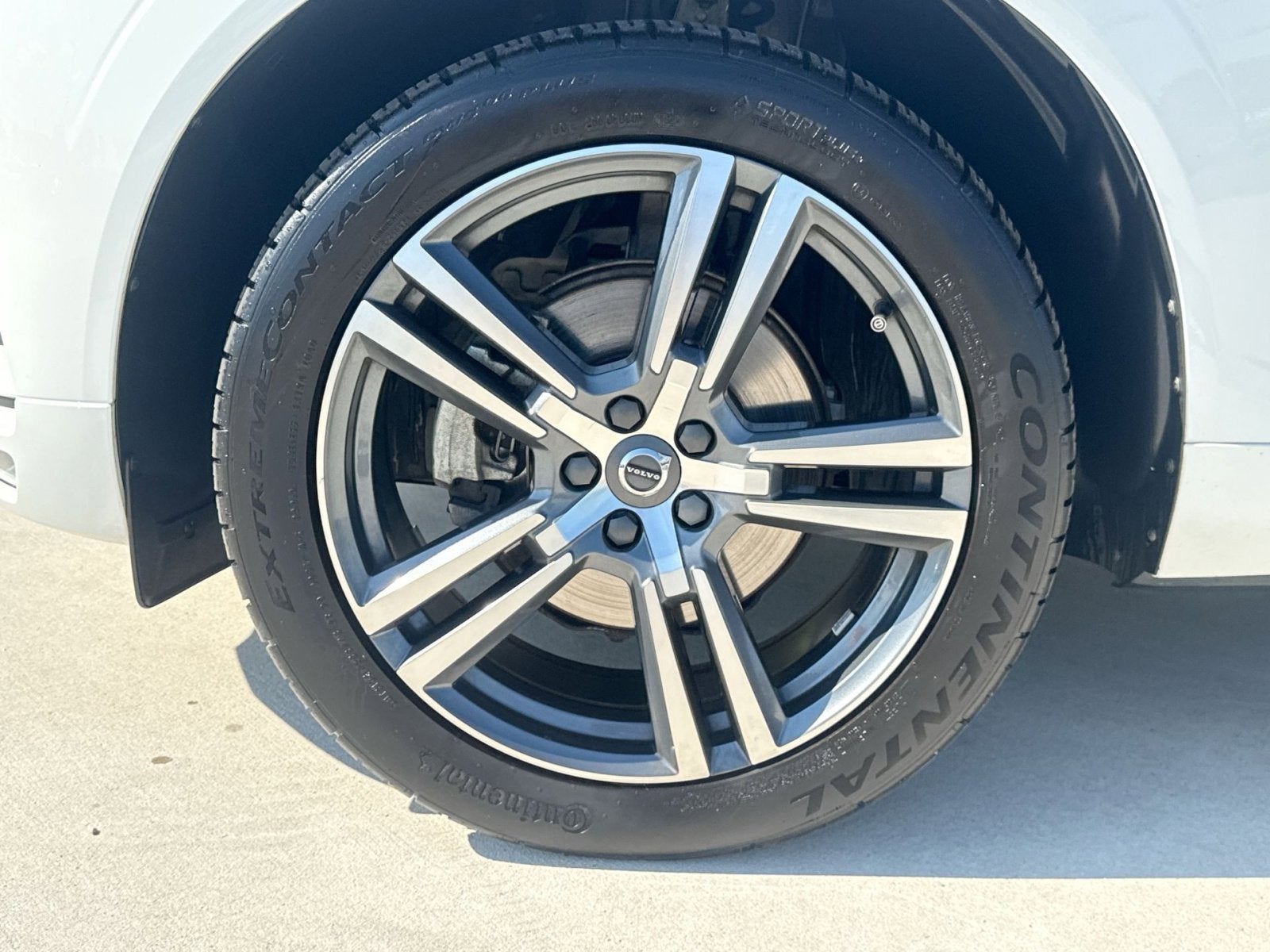 2021 Volvo XC60 T5 Momentum