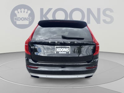 2021 Volvo XC90 T5 Momentum