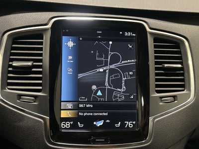 2021 Volvo XC90 T5 Momentum