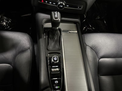 2021 Volvo XC90 T5 Momentum