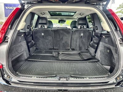 2021 Volvo XC90 T5 Momentum