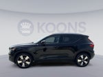 2020 Volvo XC40 Momentum