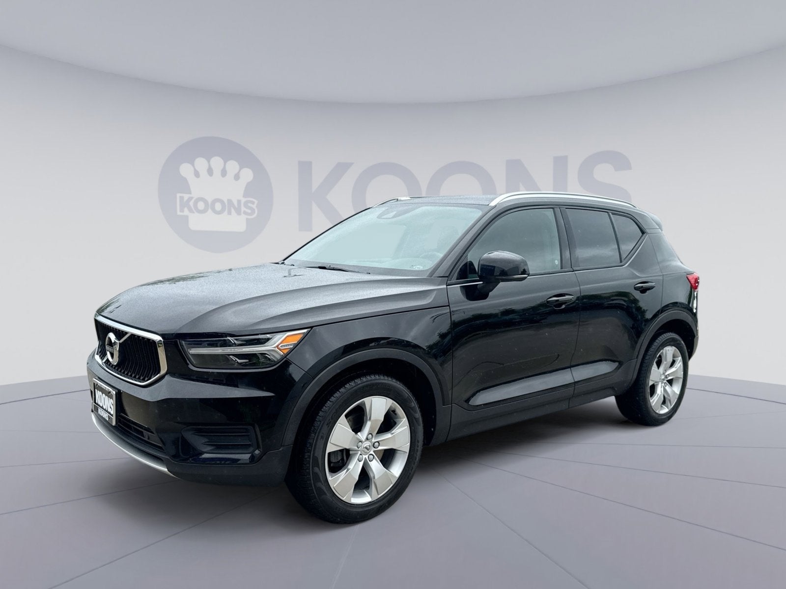 2019 Volvo XC40 Momentum