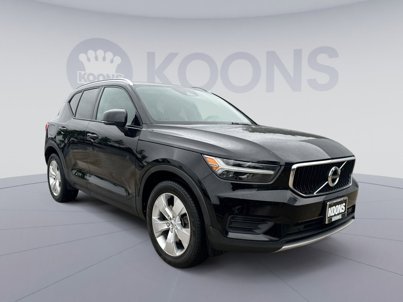 2019 Volvo XC40 Momentum