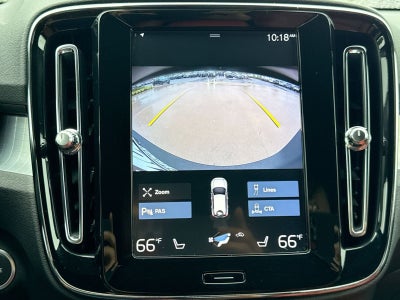 2019 Volvo XC40 Momentum