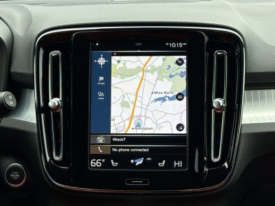 2019 Volvo XC40 Momentum