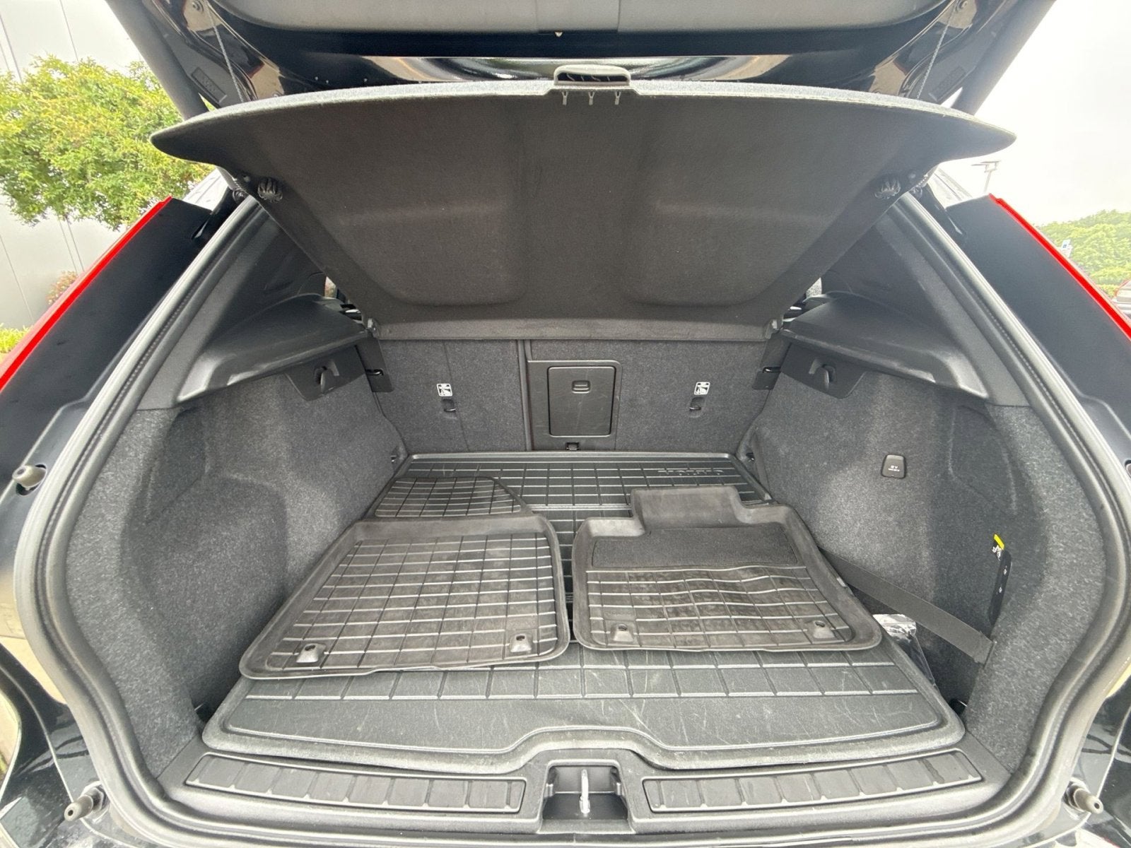 2019 Volvo XC40 Momentum