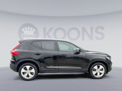 2019 Volvo XC40 Momentum