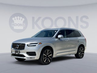 2021 Volvo XC90 T6 Momentum