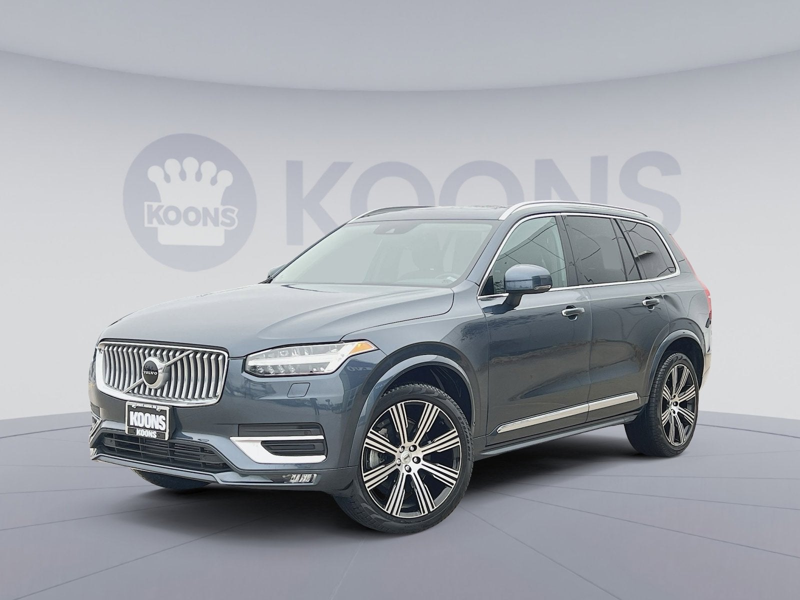 2022 Volvo XC90 T6 Inscription