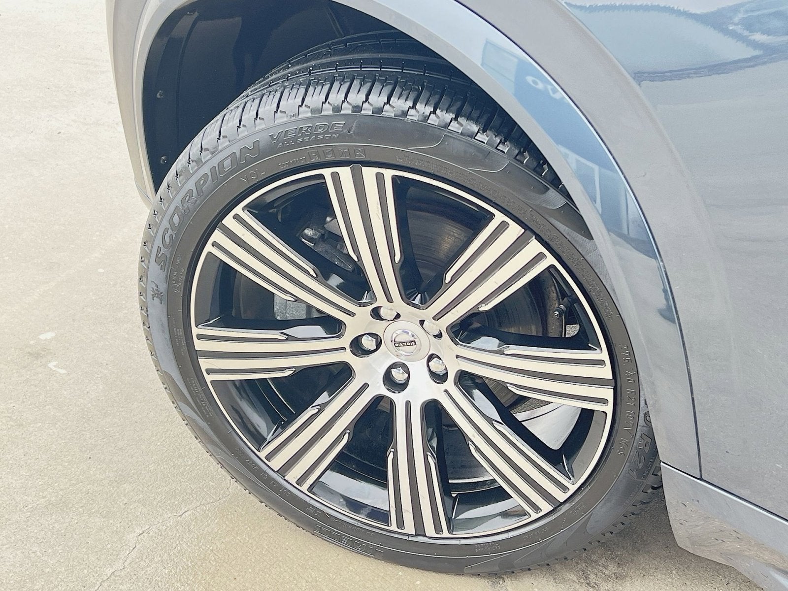 2022 Volvo XC90 T6 Inscription