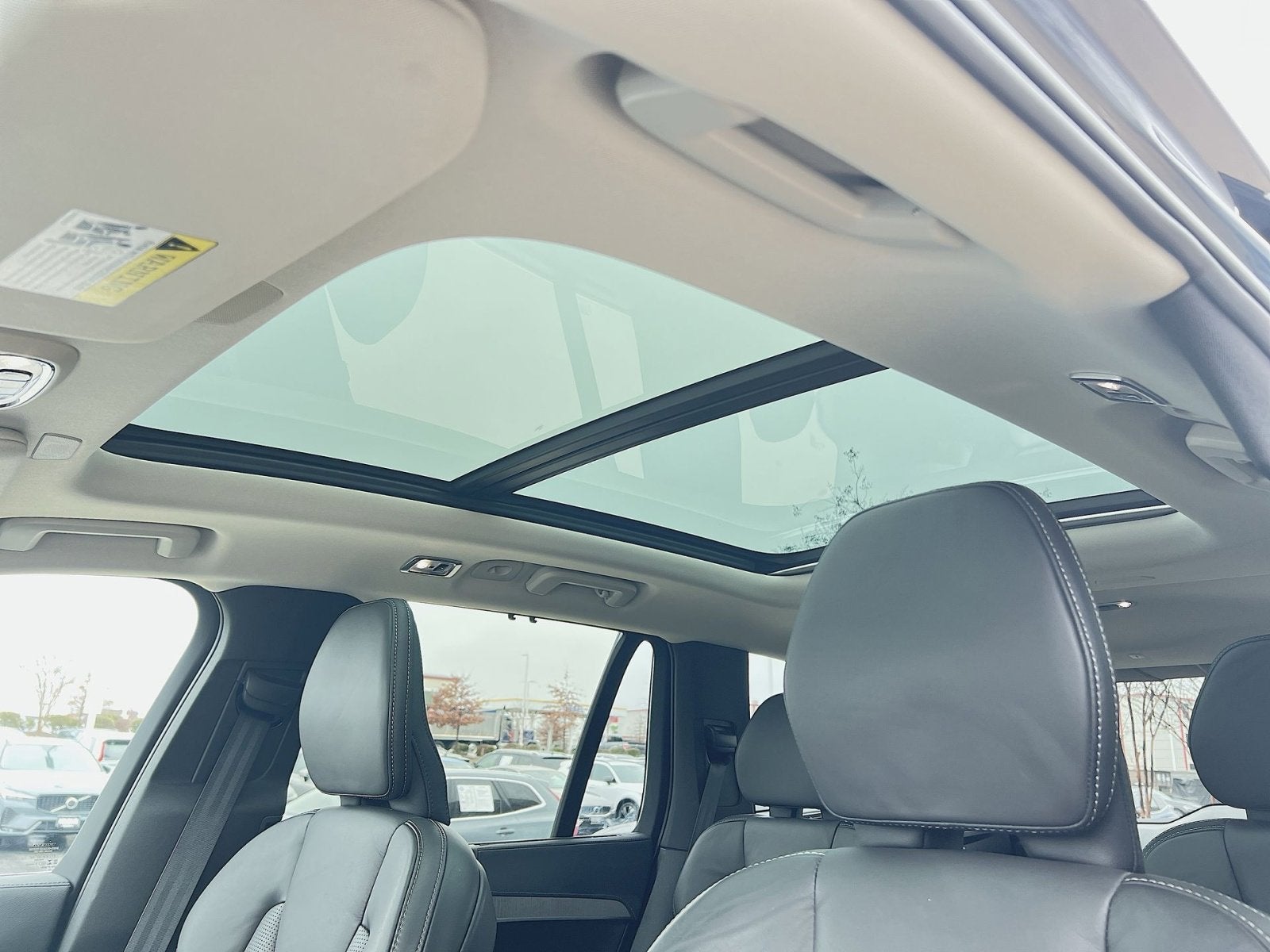 2022 Volvo XC90 T6 Inscription