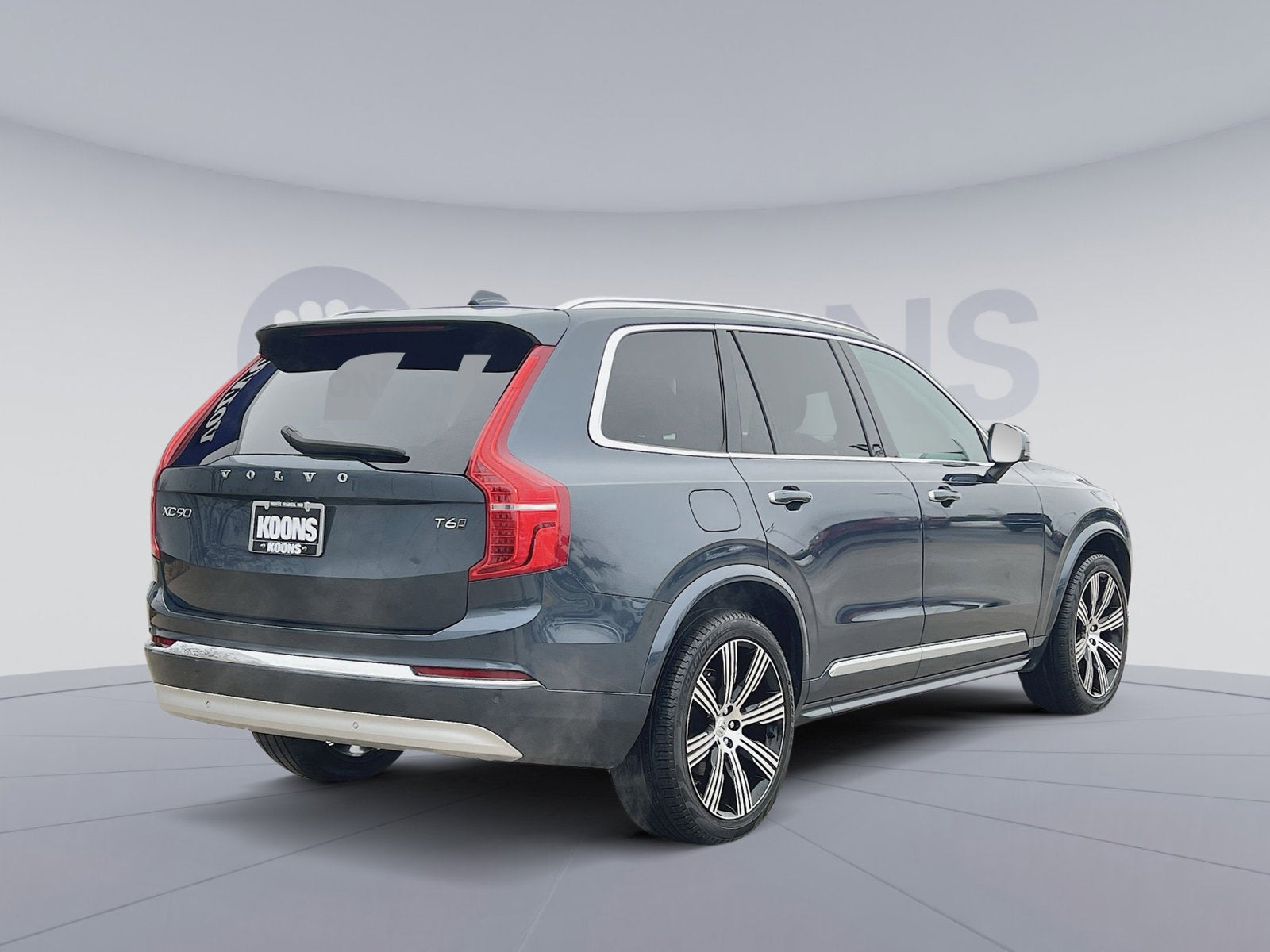 2022 Volvo XC90 T6 Inscription